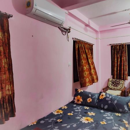 Garudeshwar Krishna Homestay מראה חיצוני תמונה