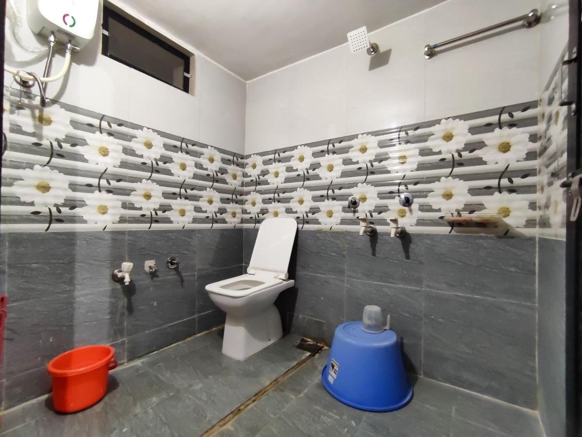 Garudeshwar Krishna Homestay מראה חיצוני תמונה