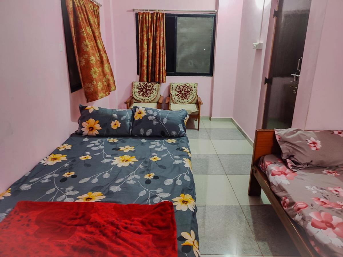 Garudeshwar Krishna Homestay מראה חיצוני תמונה